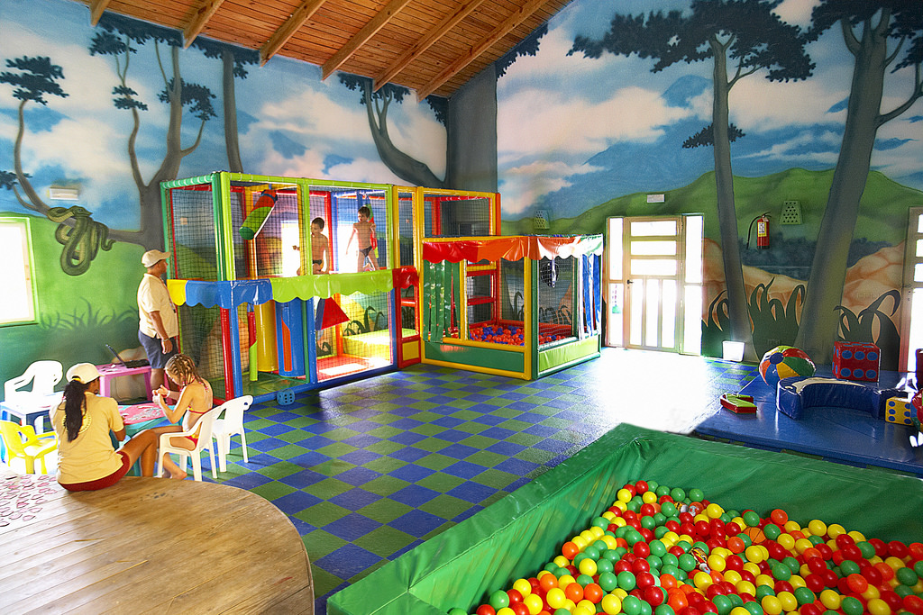 3332869536 acc5642b3f b - Why You Should Host Your Kid’s Next Birthday Party At An Indoor Playground